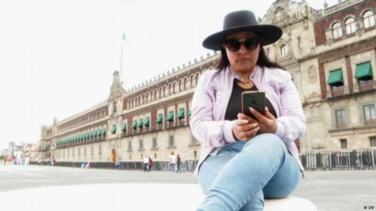 एसिड हमलों के घावों से लड़तीं मेक्सिको की महिलाएं